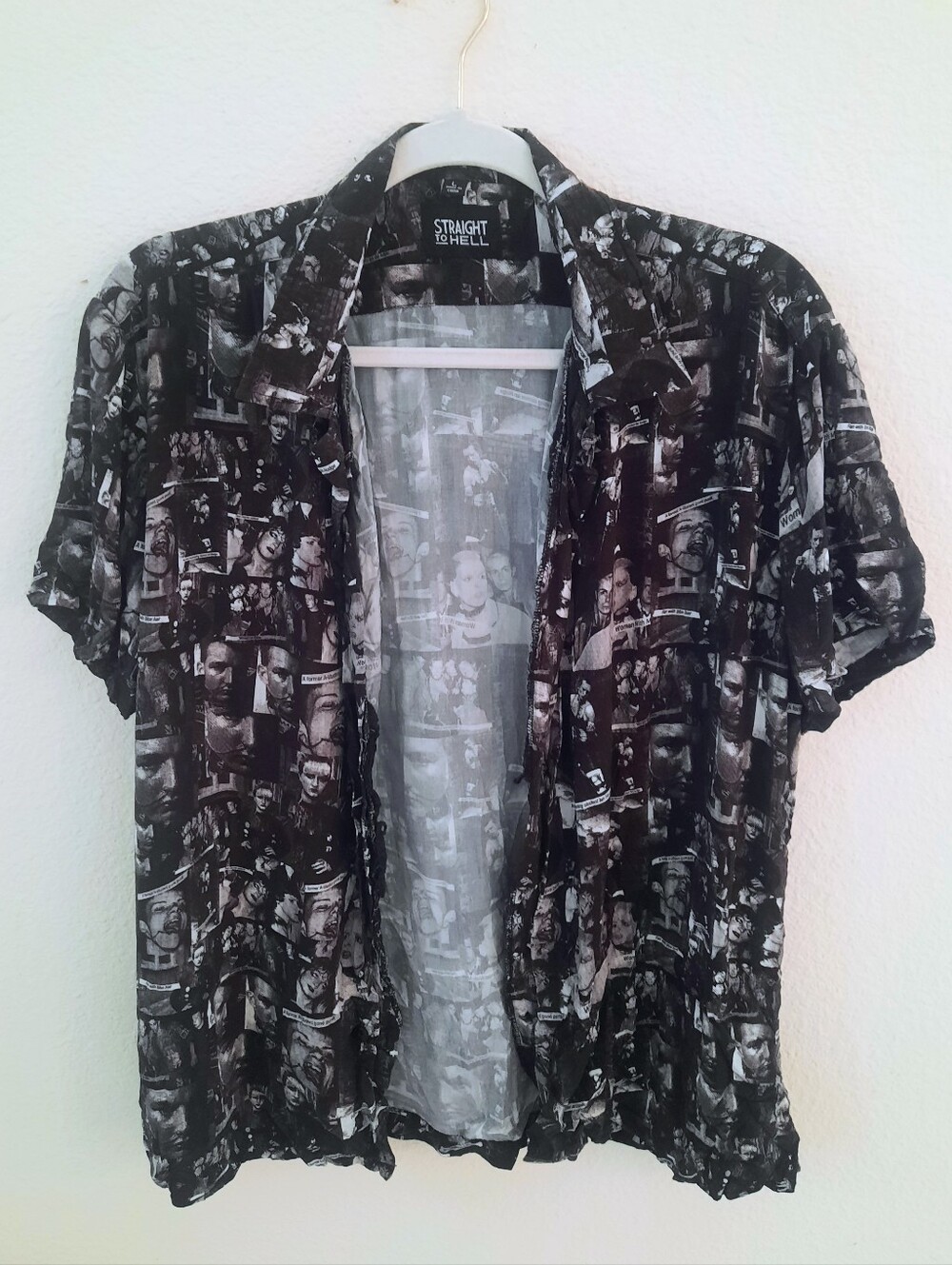 Straight to Hell Punk Graphic Print Black & White Short-Sleeve Button-Down Shirt